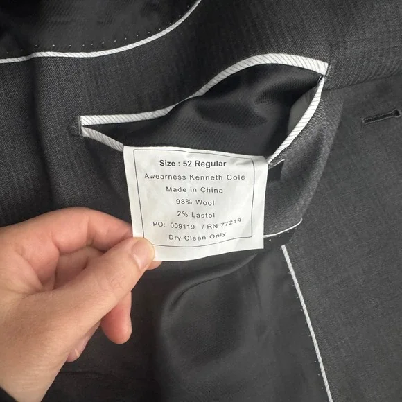 Awearness Kenneth Cole Suit Mens 52R W48x30 Grey Wool Executive Fit 2-Button